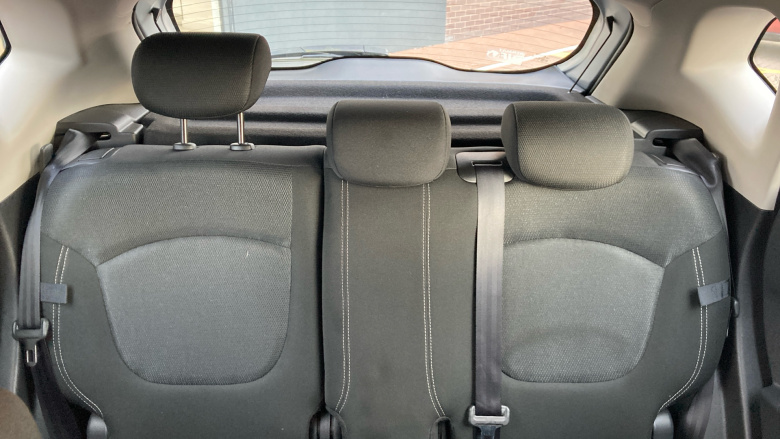 Renault Captur 0.9 TCE 90 Play 5dr Petrol Hatchback